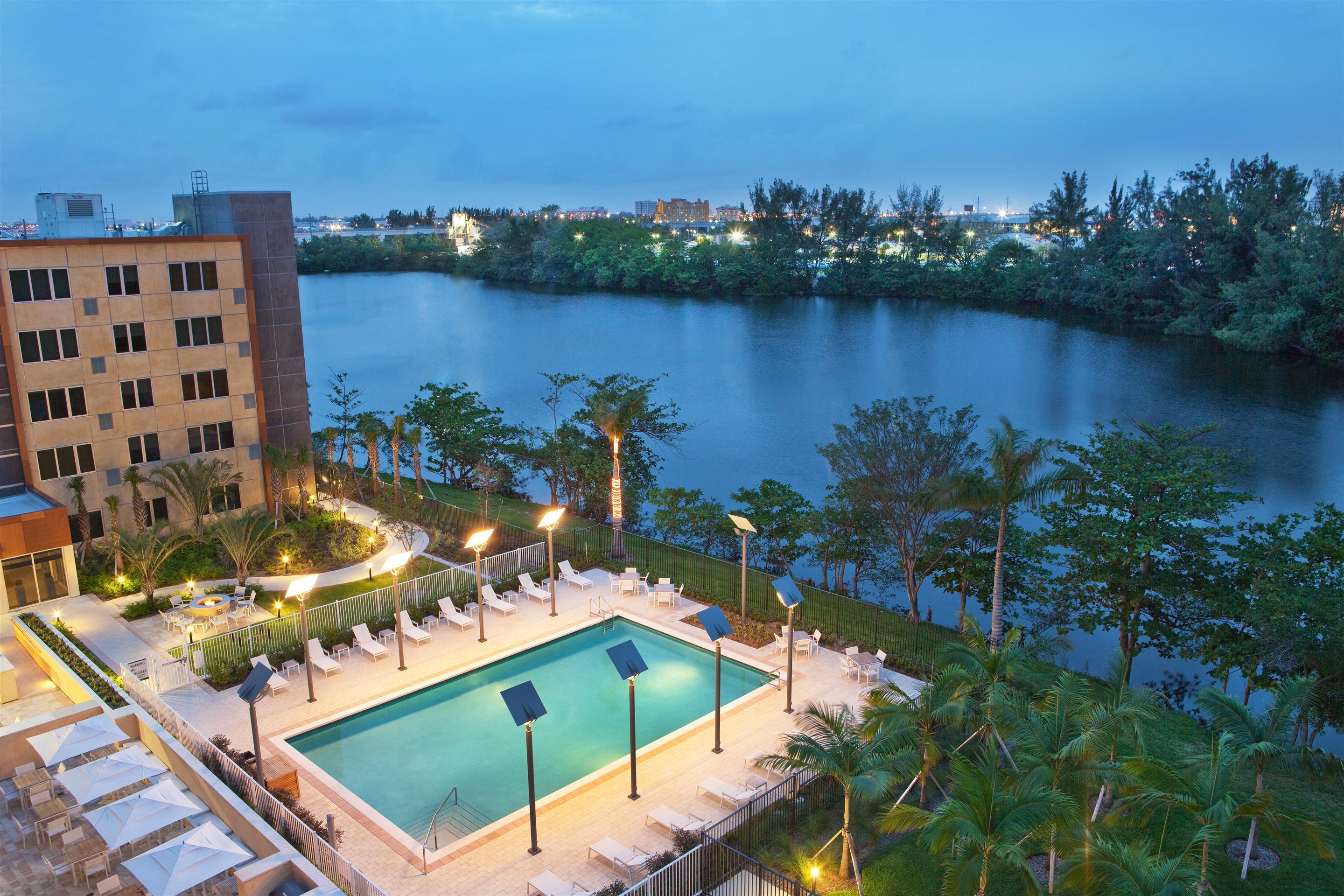 Hotel Element Miami International Airport Miami Springs Exterior foto